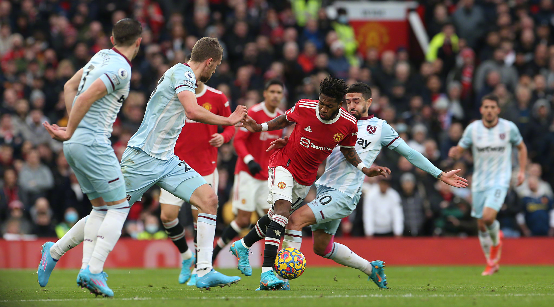 她在无数次 她在无数次